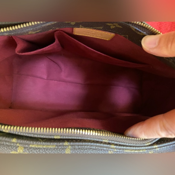 Authentic Louis Vuitton Viva Cite GM in monogram - Picture 10 of 11